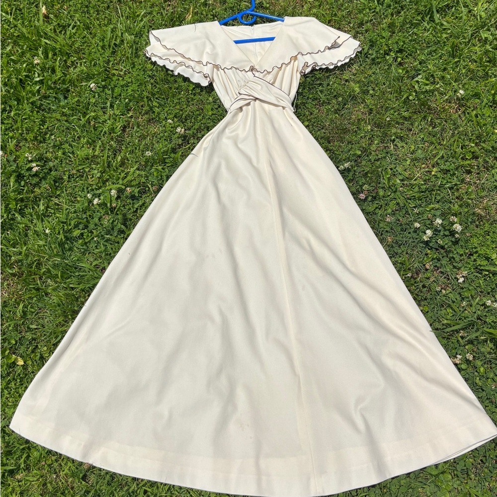 Vintage Empire Wrap Belt Cape-Sleeved Flounce with Brown Edge Cream Maxi Dress